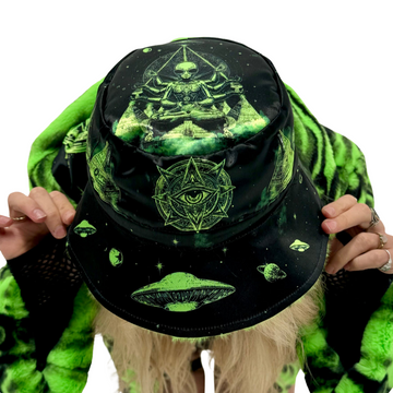 Alien Aura 🛸 Reversible Bucket Hat