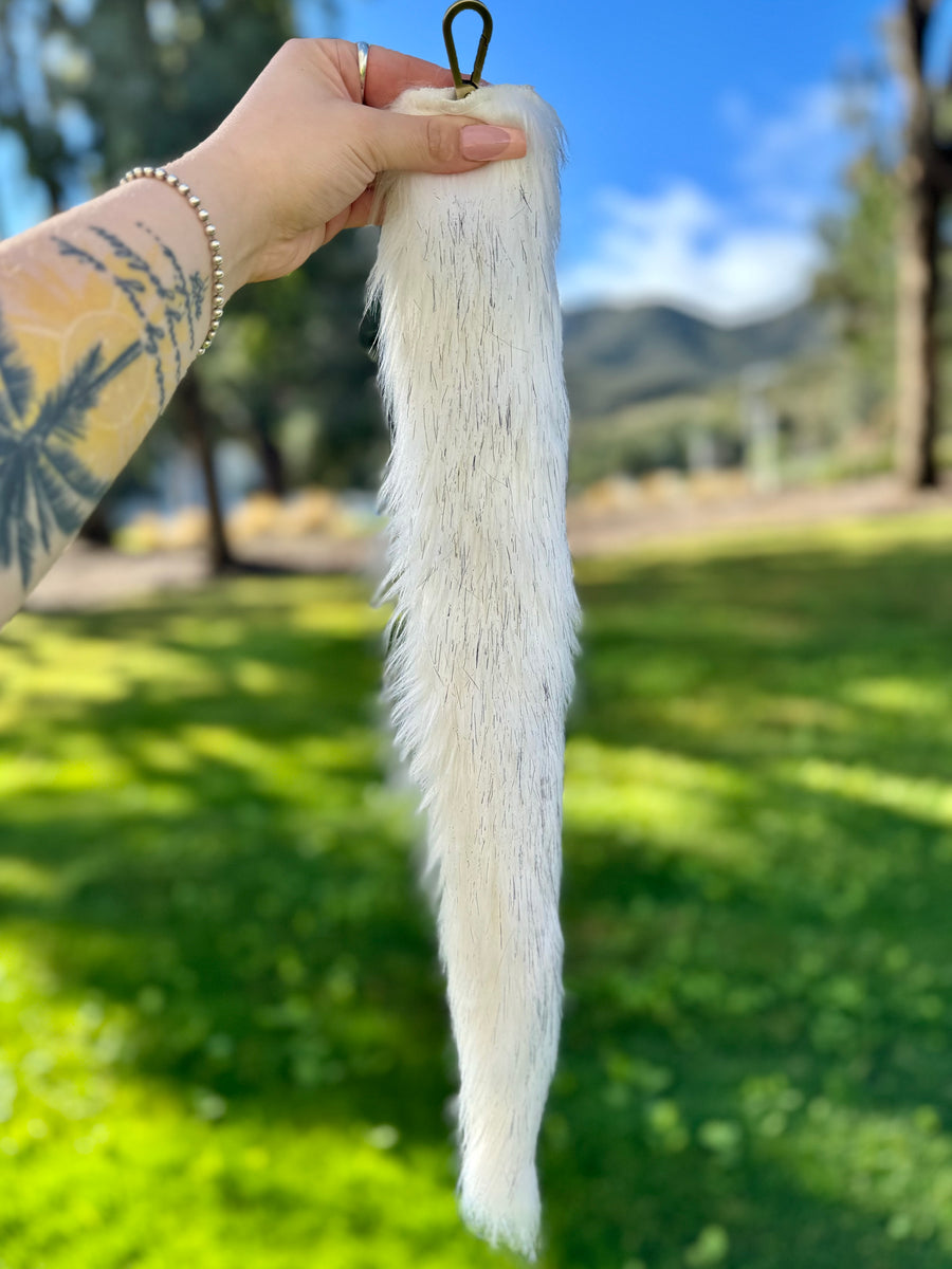 Husky White Tail