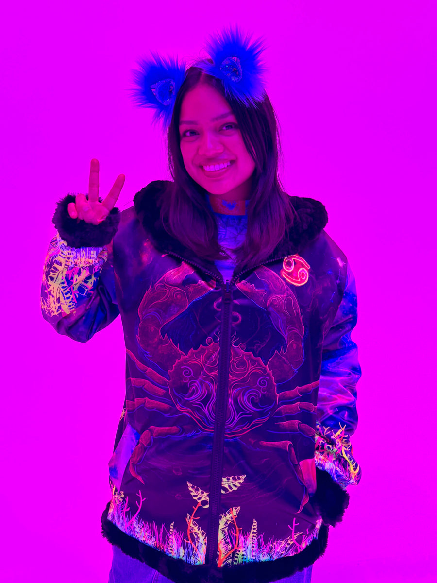 Zodiac Dreams ♋️ Cancer Reversible Faux Fur Jacket